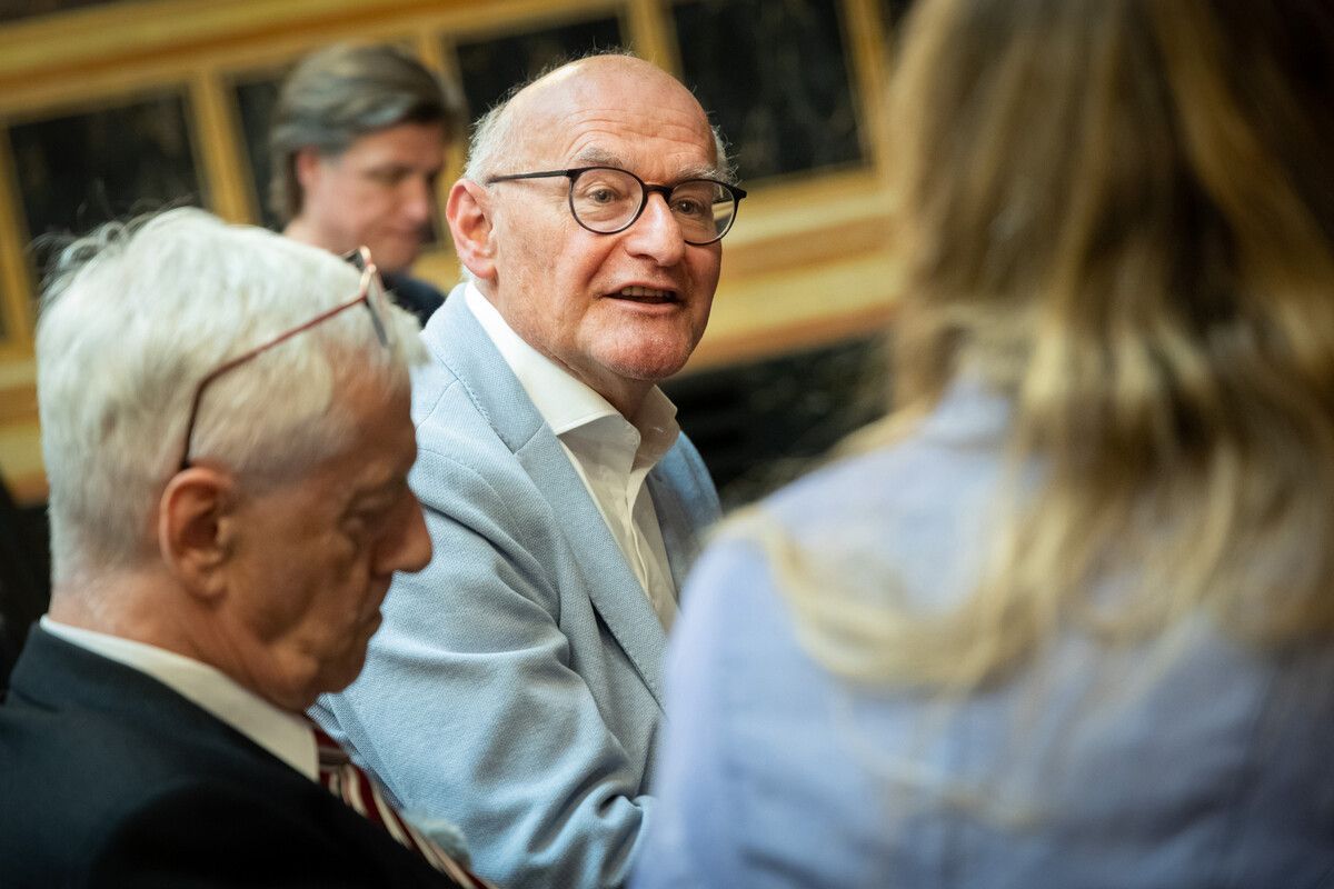 Bußjäger erläutert, warum Vorarlberg am häufigsten vor das Verfassungsgericht gezogen ist. Parlamentsdirektion
