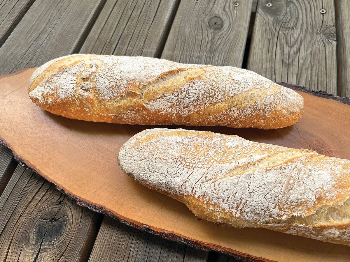 Das Geheimnis hinter außergewöhnlichen Baguettes sind eine lange Garzeit sowie der Faltprozess.wandl