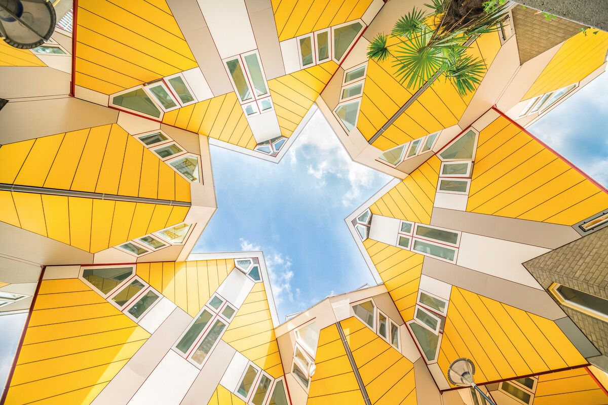 Das wohl bekannteste architektonische Aushängeschild der Stadt: die Kubushäuser des Architekten Piet Blom. Shutterstock