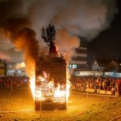 Funkenzauber in Götzis-Dorf zog Hunderte in seinen Bann