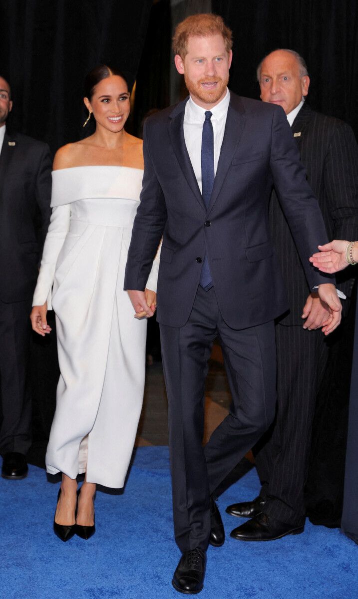 FILE PHOTO: Britain's Prince Harry, Duke of Sussex, Meghan, Duchess of Sussex and Kerry Kennedy, President of RFK Human Rights attend the 2022 Robert F. Kennedy Human Rights Ripple of Hope Award Gala in New York City, U.S., December 6, 2022. REUTERS/Andrew Kelly/File Photo