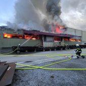 Vollbrand bei Batteriehersteller
