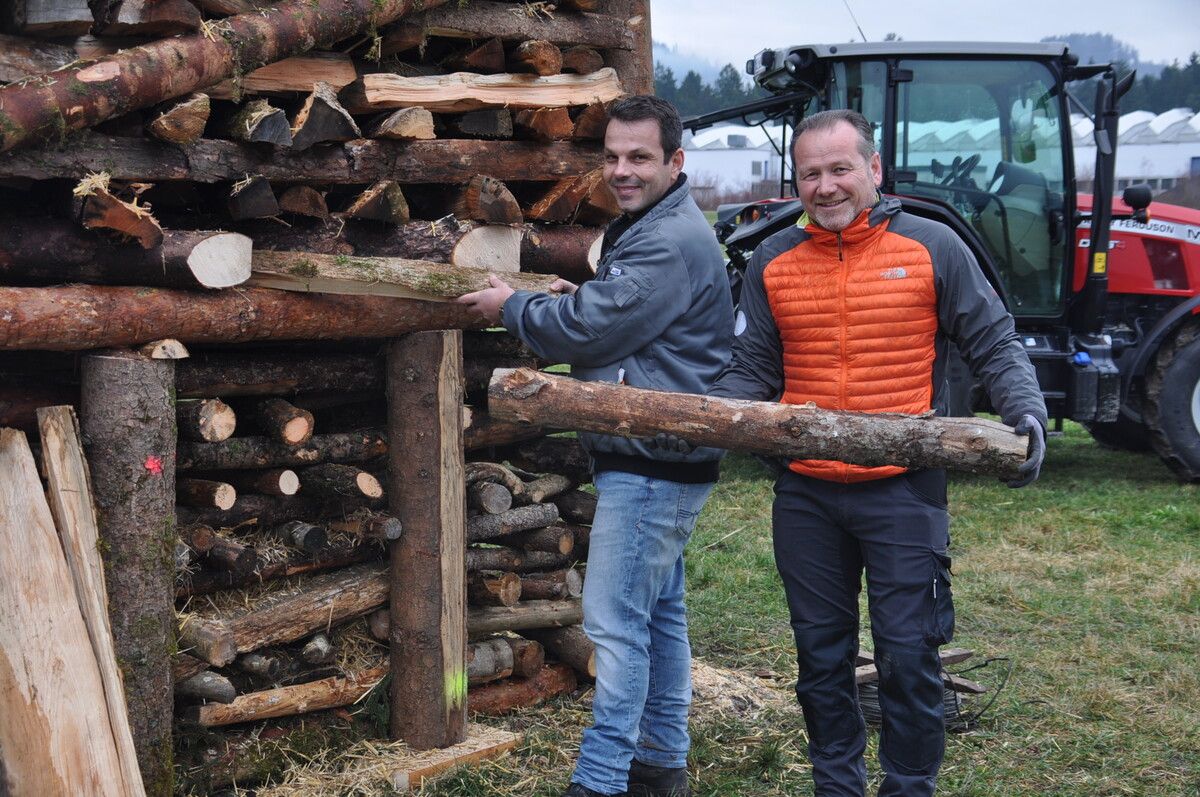 Gernot Burtscher, Obmann der Funkenzunft, und Bürgermeister Harald Witwer. HAB (3)