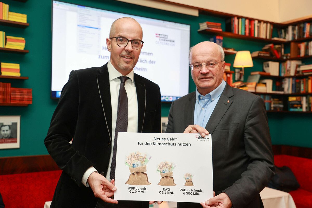 Herwig Pernsteiner (Obmannstv. Verband Gemeinnütziger Bauvereinigungen Österreich) und Christian Struber (Obmann der ARGE Eigenheim) appellieren an die Politik.Franz Neumayr