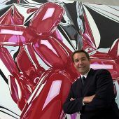 Jeff Koons stellte bereits zweimal im KUB aus und schickt nun Kunst zum Mond