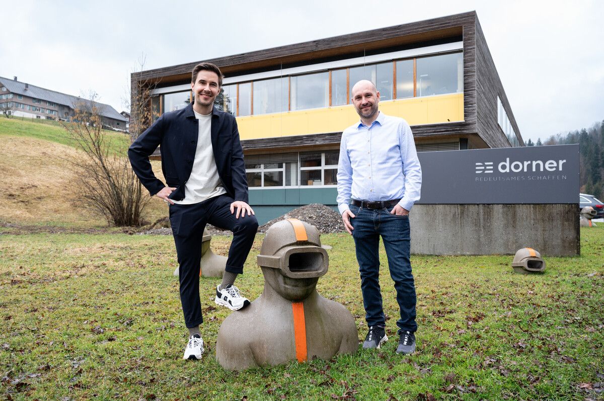 Kilian Dorner und Matthias Droop haben gemeinsam das Ruder beim Egger Technologieunternehmen übernommen. vn/Serra