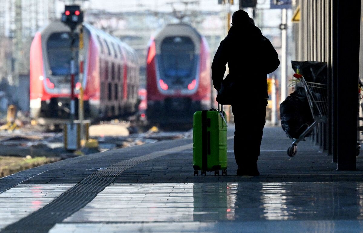 Kommende Woche werden in Deutschland Bus und Bahn bestreikt. afp