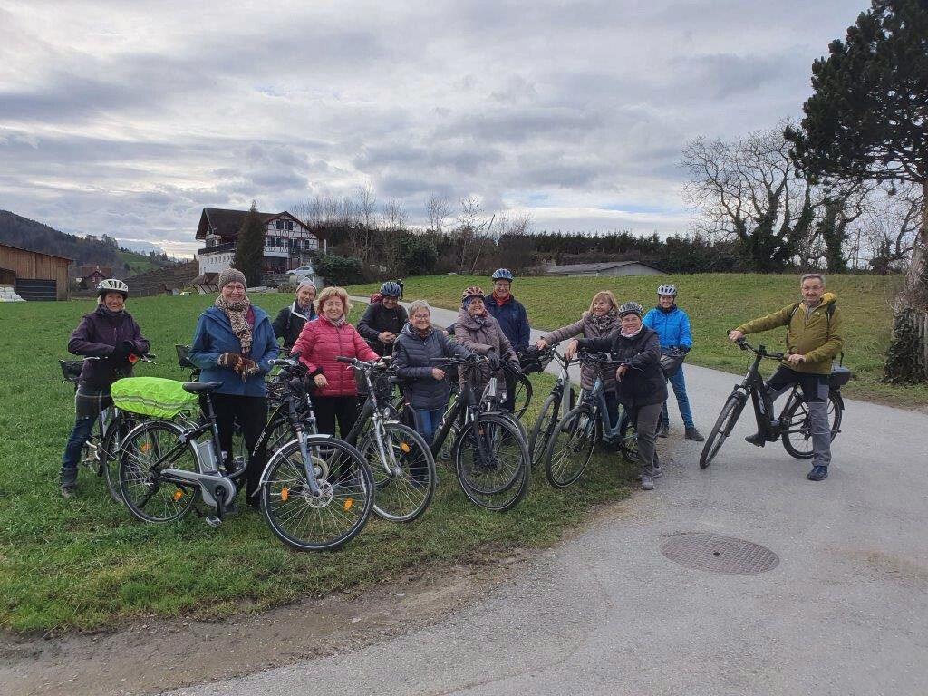 Start der Rad- und Wandertour mit Hans.50plus Höchst