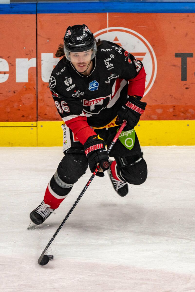 Steven Owre überzeugt in der Liga mit seiner Stocktechnik und Übersicht.Stiplovsek