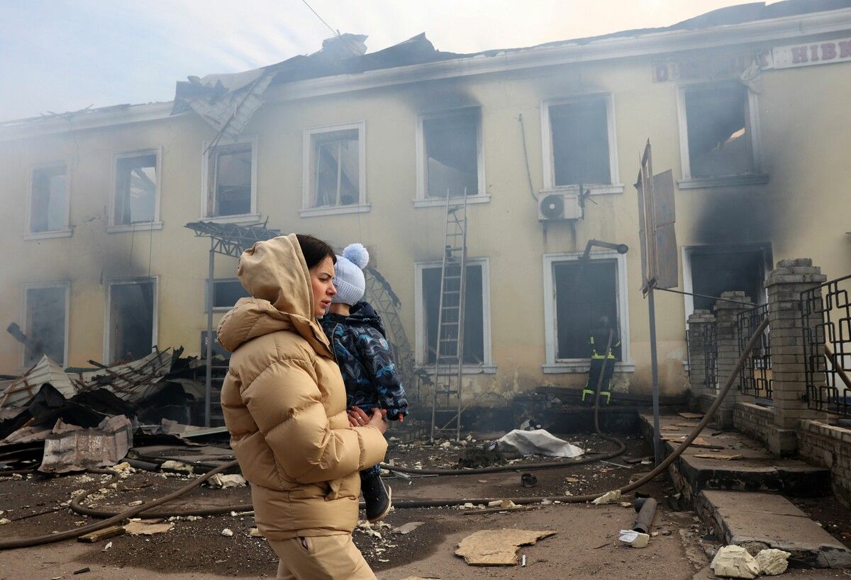 Verzweiflung nach einem russischen Angriff in der ukrainischen Region Donezk. AFP
