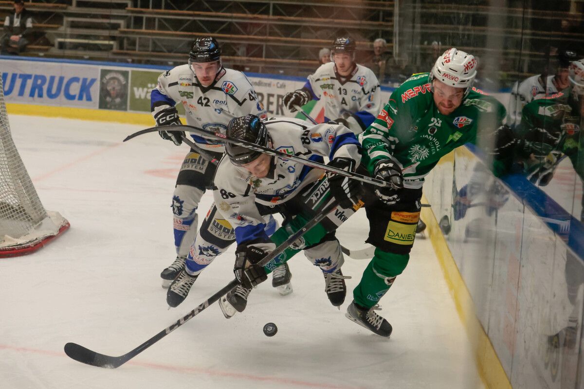 Zwischen dem Bregenzerwald und den Wipptal Broncos ging es zur Sache.hartinger
