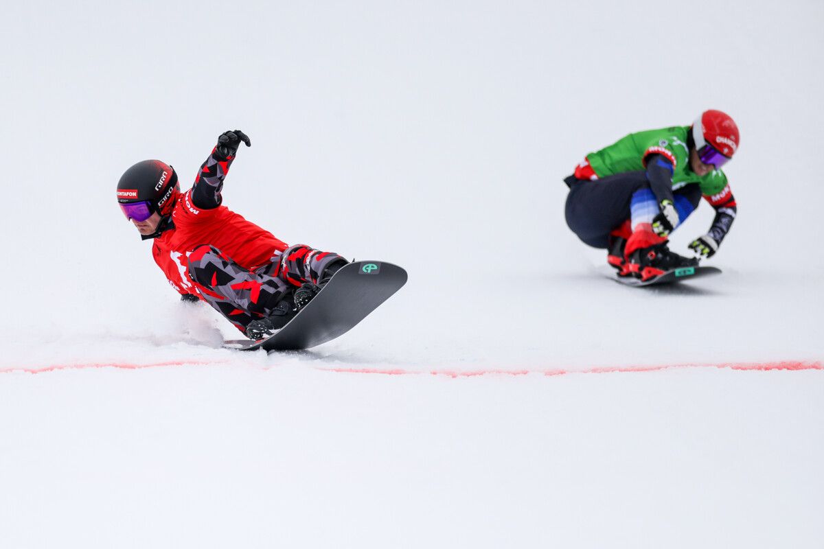 Alessandro „Izzi“ Hämmerle, im Bild links gegen den Franzosen Merlin Surget, feierte beim Weltcup Montafon seine Weltcupsiege 17 und 18.gepa