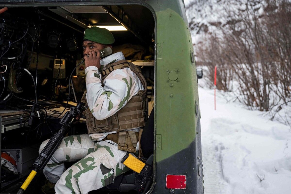 An einer Nato-Übung oberhalb des Polarkreises in Norwegen sind über 100 Kampfjets, 50 Schiffe und über 20.000 Soldaten beteiligt. AFP