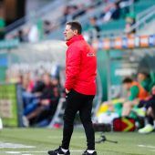 Austria-Trainer Heraf liefert sich nach Spiel Wortduell mit Rapid-Fan