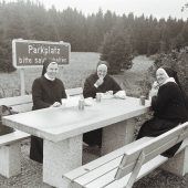 Mit dem Reisebus zum Pontifex