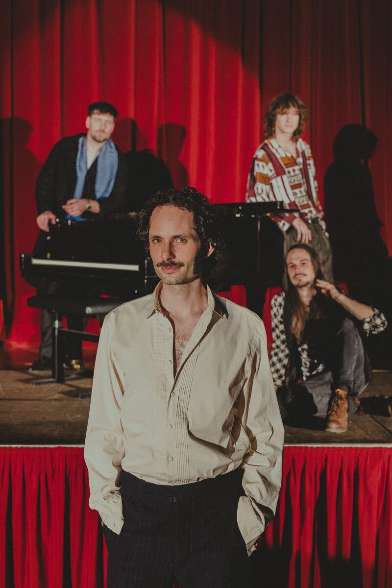 Bei Jussel treffen einfühlsame Melodien aufwuchtige Instrumentalpassagen. Simon Anhorn