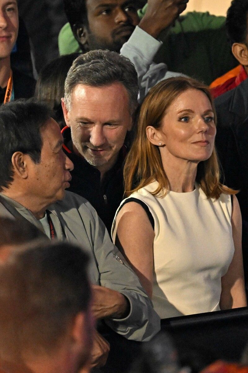 Christian Horner (M.) zeigte sich in Sakhir demonstrativ mit Ehefrau Geri Halliwell.afp