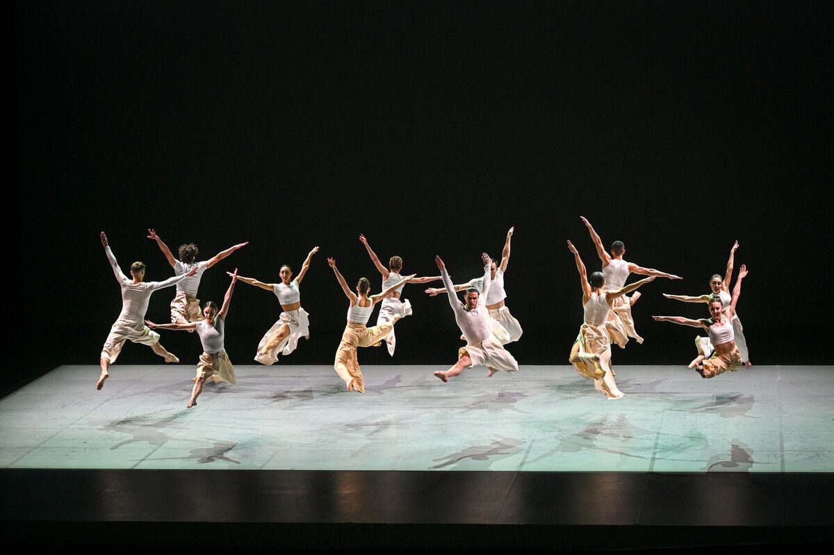 Das Ballet Preljocaj bot eine Trilogie, die weit über traditionelle Tanzaufführungen hinausging. udo mittelberger (2)