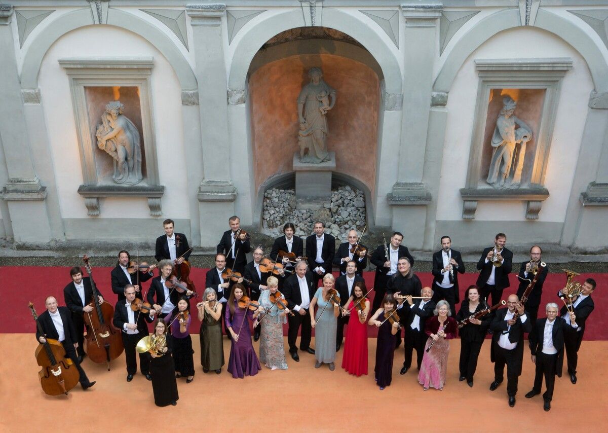 Das Kammerorchester Arpeggione eröffnet die Saison 2024 im Rittersaal des Palasts Hohenems.Arpeggione