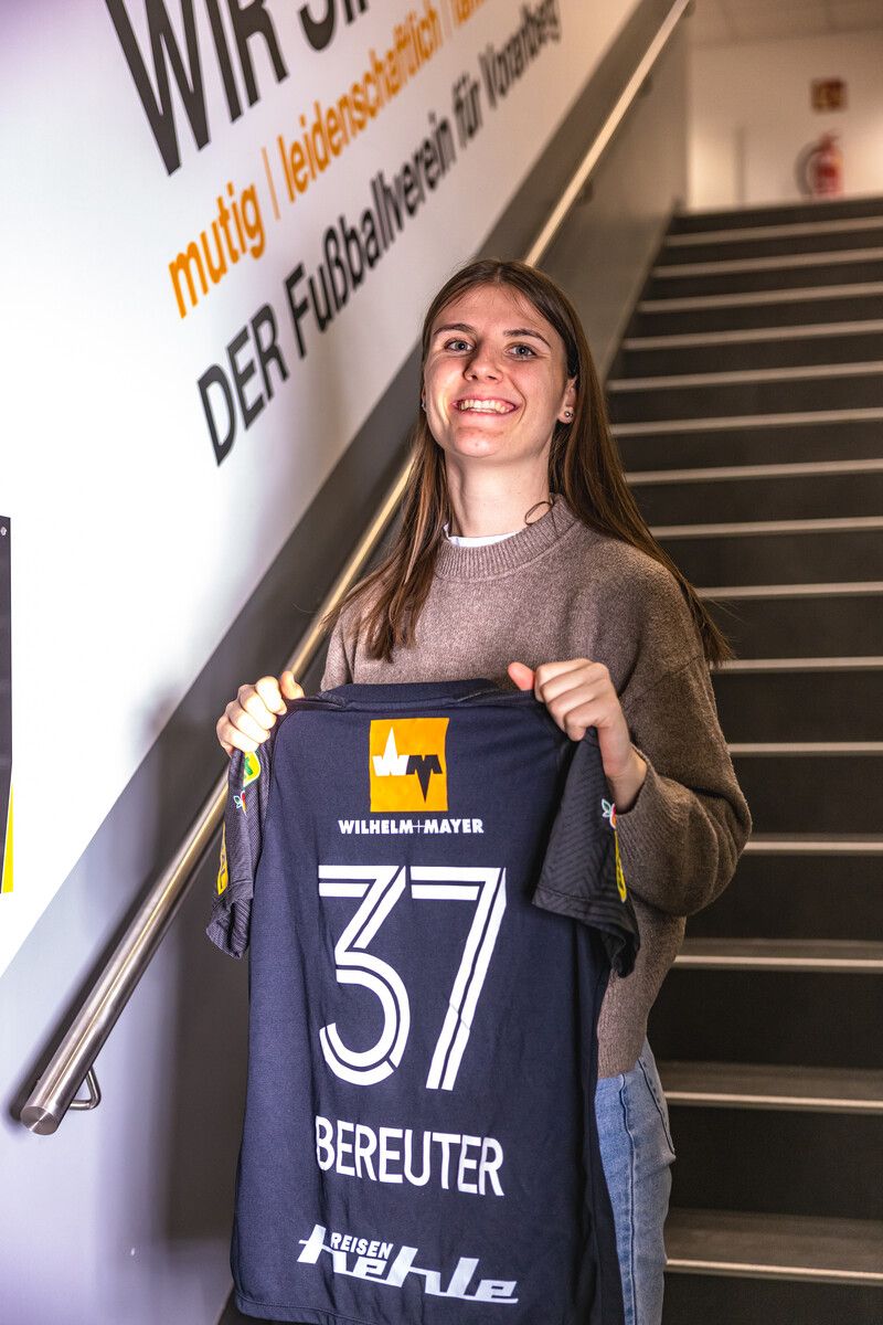 Defensiv-Allrounderin Anna Bereuter verlängerte in Altach bis 2026.Meier