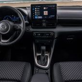 Der kleine Mazda2 Hybrid geht  aufgefrischt auf Kundenfang