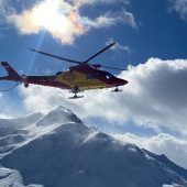 Tourengeherin am Piz Buin von Lawine verschüttet