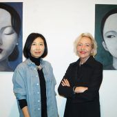 Schöne Frauen in Öl und Bitumen