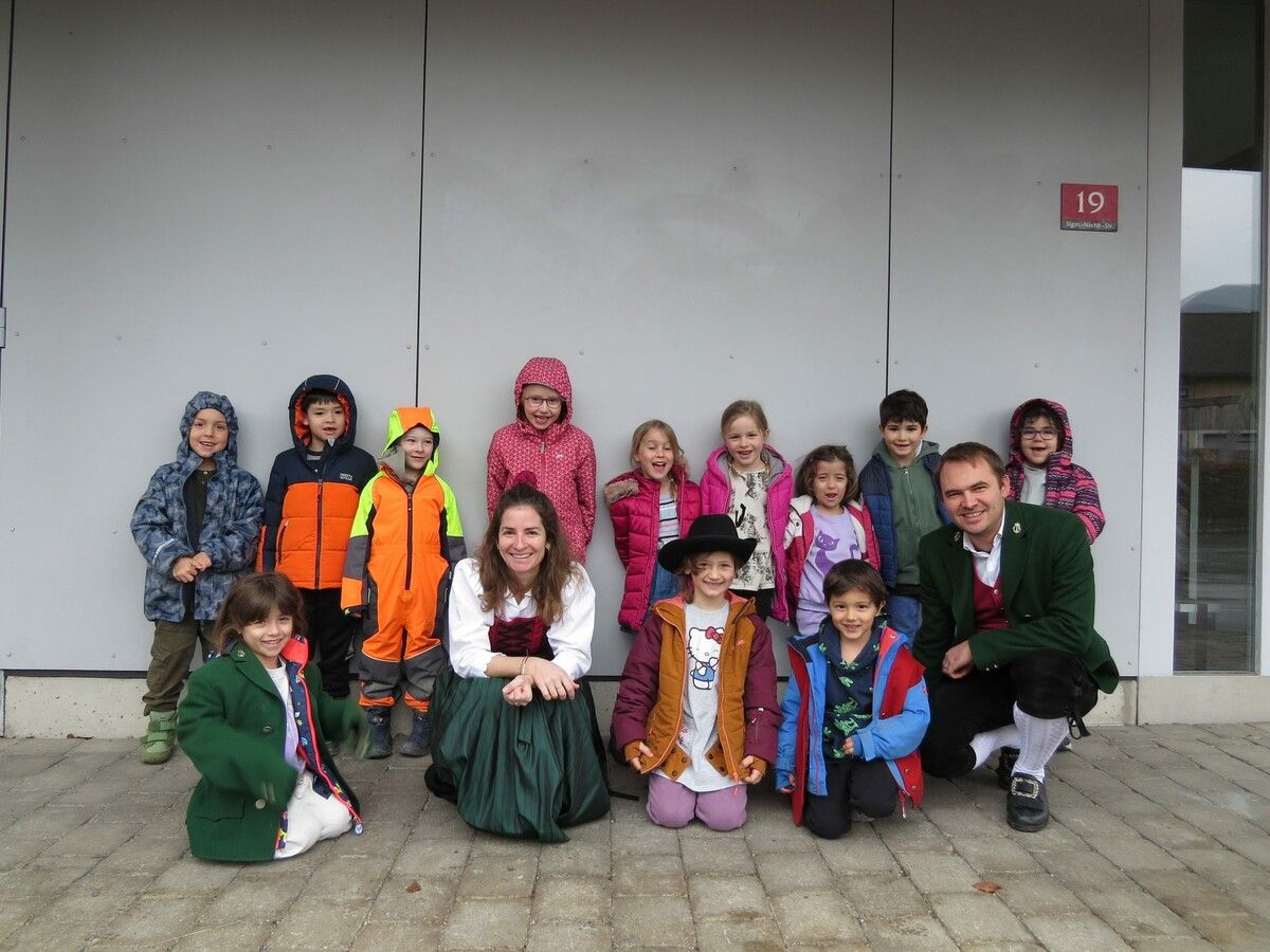 Die Sulner Kindergartenkinder erkundeten das Musikhüsle.Schützenmusikverein Sulz