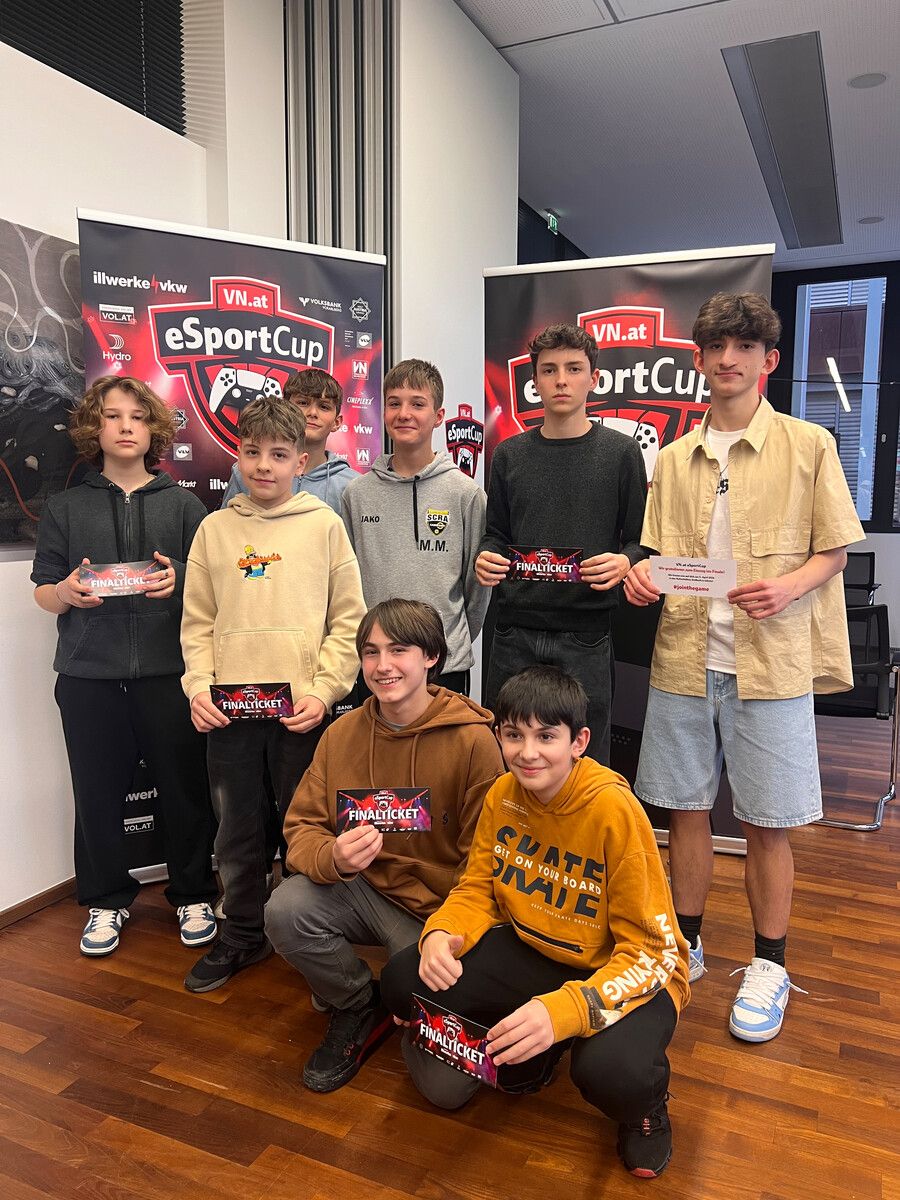 Erik Muxel, Emil Müller-Weich, Samuel Wittwer, Ryan Mangold, Alessandro Schiavone, Maximilian Stemmer, Laurin Sandholzer und Vladislav Neicoven siegten.Brunner