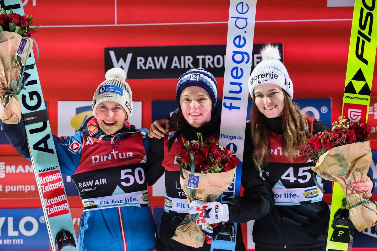 Eva Pinkelnig mit Siegerin Eirin Maria ­Kvandal. APA