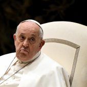 Papst meldet sich zurück