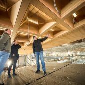 In einem Jahr wird angebadet: Ein Blick in das neue Bregenzer Hallenbad. »A6
