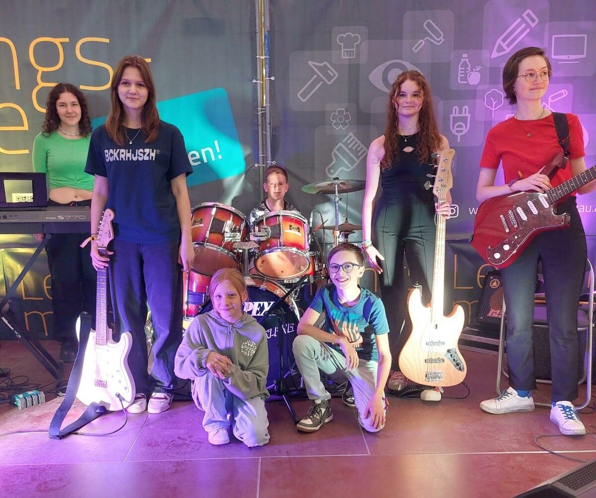 Gemeinschaftskonzert vereint traditionelle und moderne Musik. Jungmusik