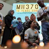 Flug MH370: Angehörige fordern neue Suche