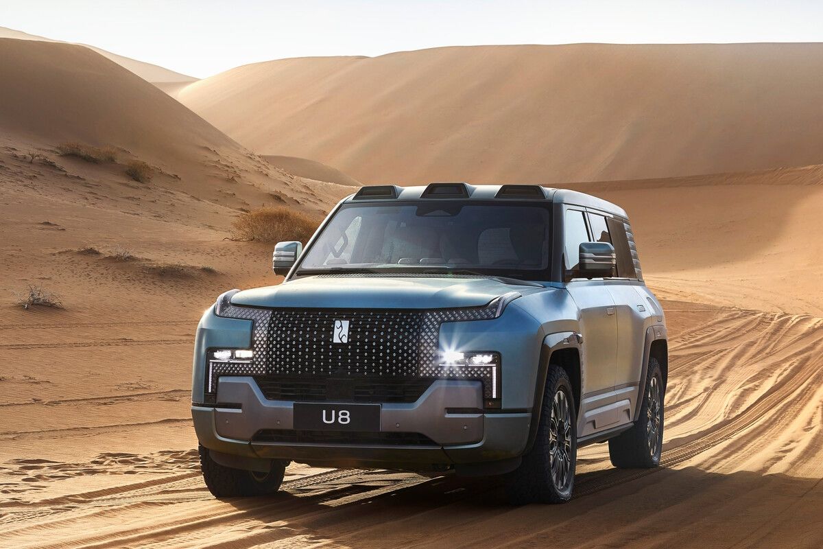 Imposanter Super-Hybrid: Der Yangwang U8 steht ebenfalls in Genf. Damit wollen die Chinesen im Luxus-Segment angreifen.werk