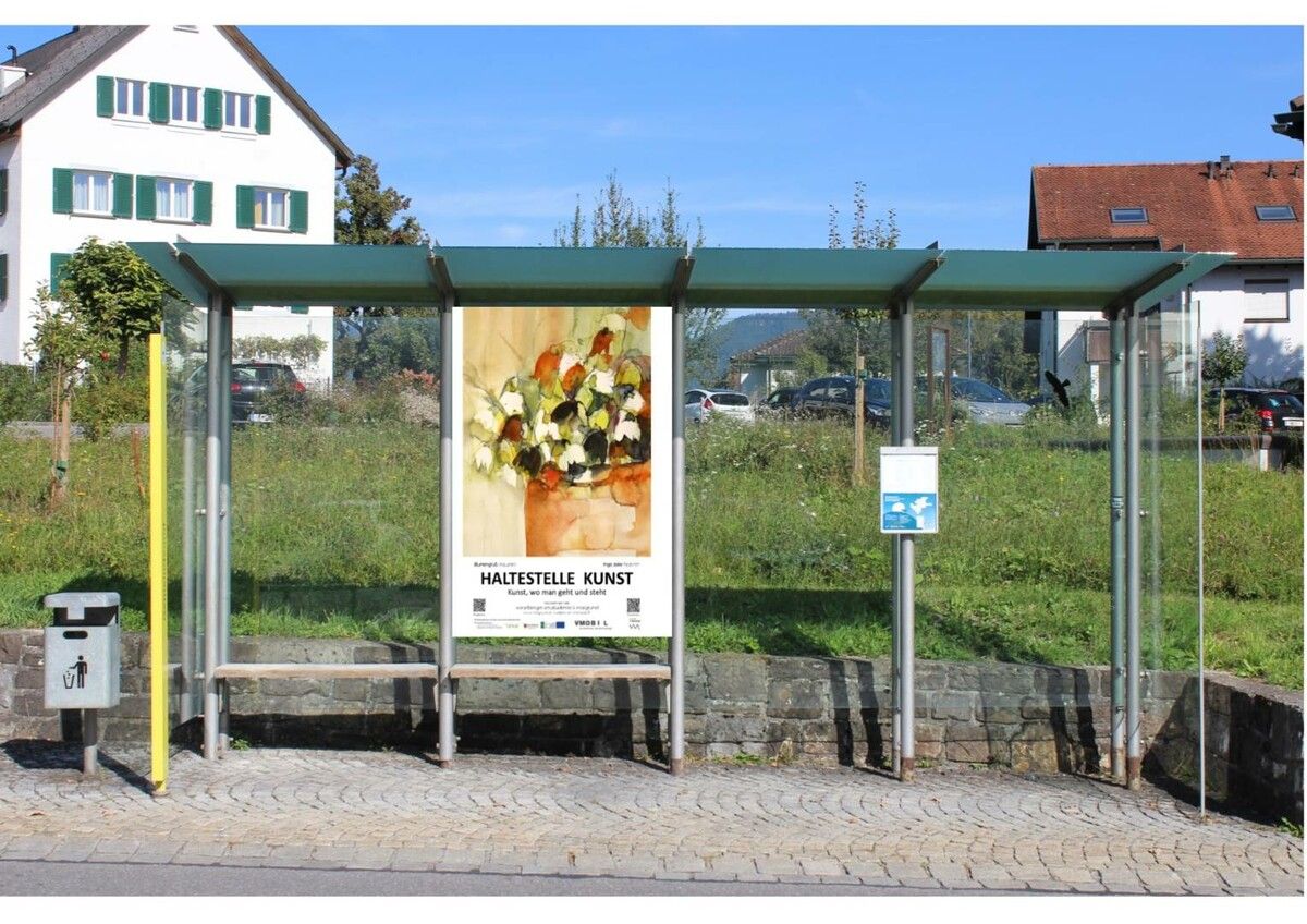 Kunst an der Haltestelle in Göfis.Kultur im Walgau