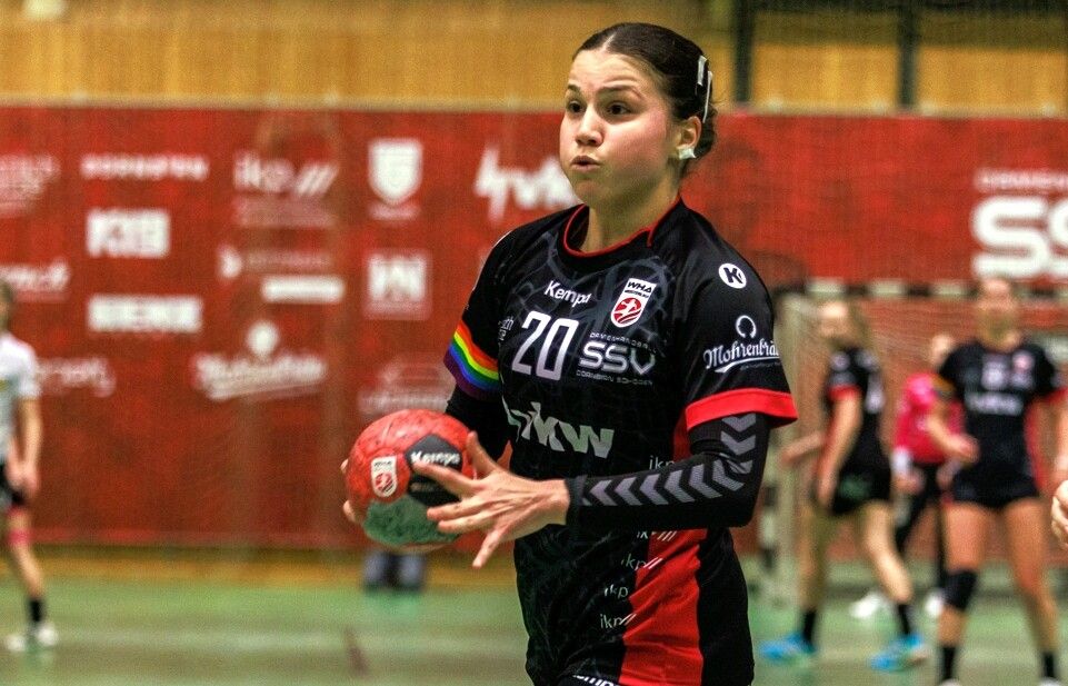 Legionärin Marija Tasevska erzielte zehn Tore beim Heimsieg des SSV Schoren.Verein