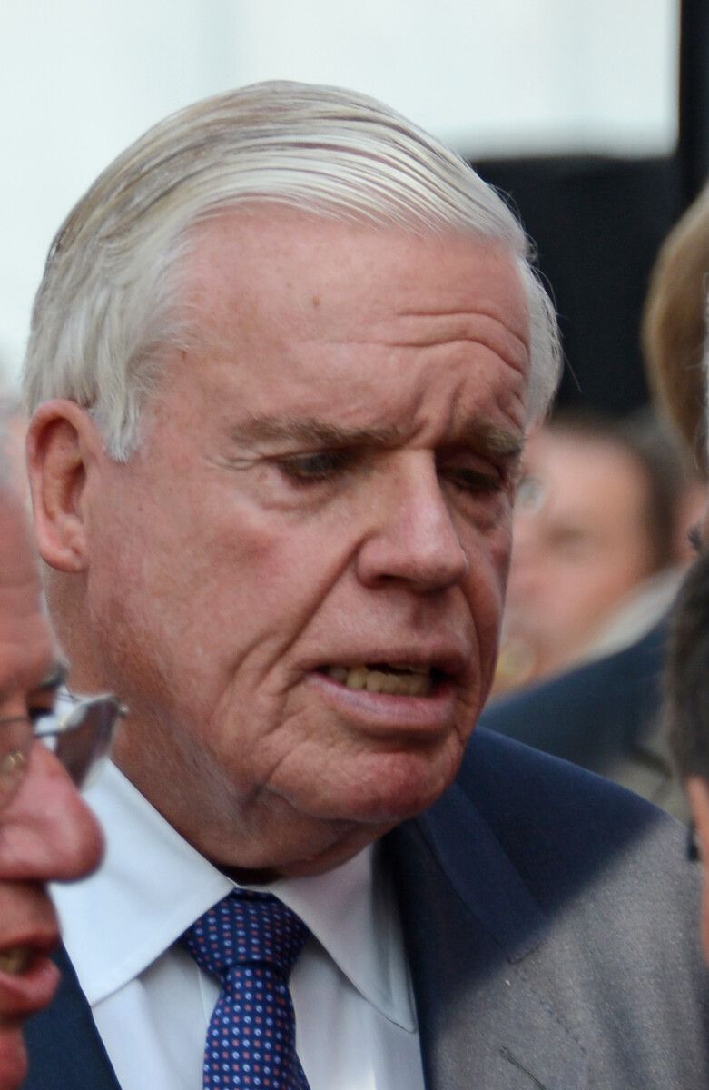 Logistikmilliardär Klaus Michael Kühne bangt um rund 500 Millionen Euro. WIki-c