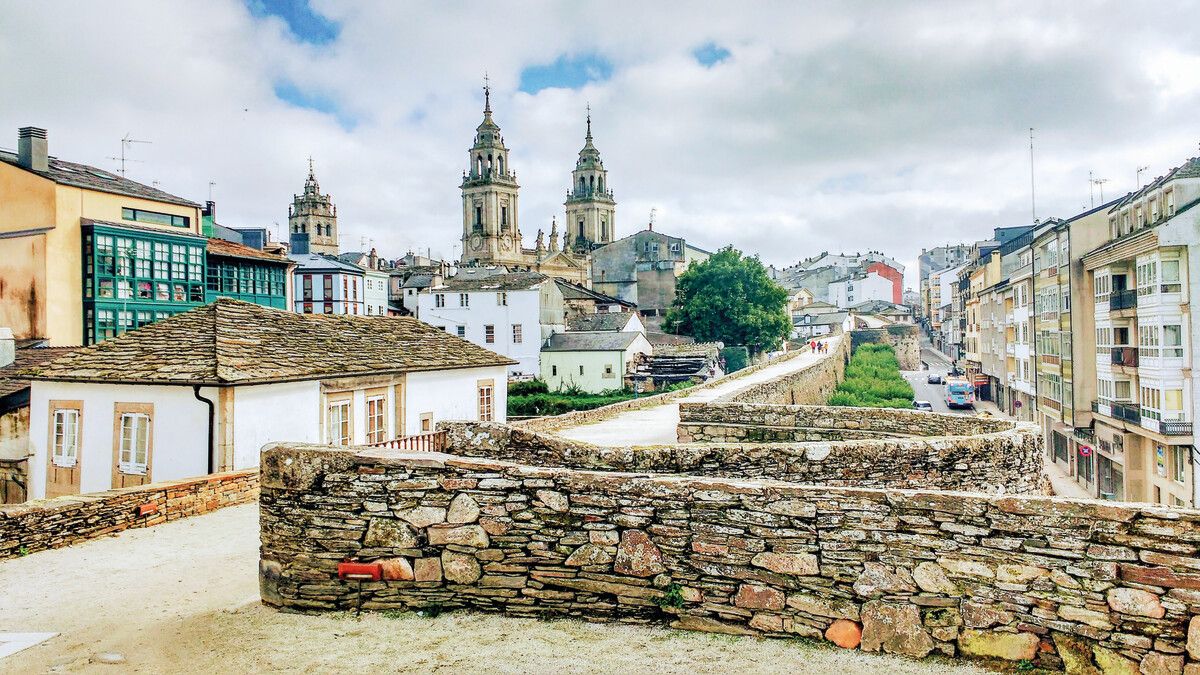 Lugo, die älteste Stadt Galiciens, wurde von Kaiser Augustus gegründet. Shutterstock
