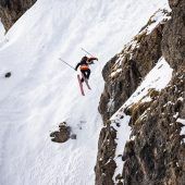 Hitzig als Führender  in das große Finale