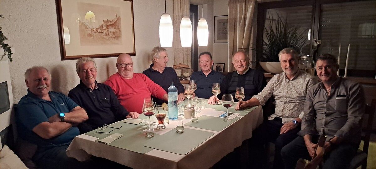 Mitglieder der Sattelakrobaten trafen sich unter der Leitung von Präsident Kurt Tritscher in Lauterach zur Jahreshauptversammlung.sattelakrobaten