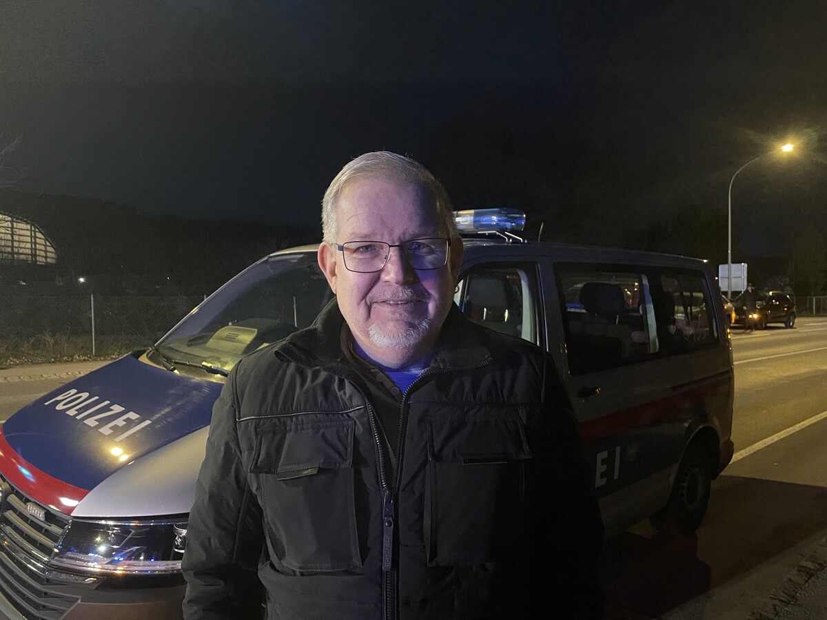 Oliver Gächter ist direkter Anrainer des Altstoffsammelzentrums. Ein Übergreifen auf sein Wohnhaus konnte von der Feuerwehr verhindert werden. VN/Hartmann