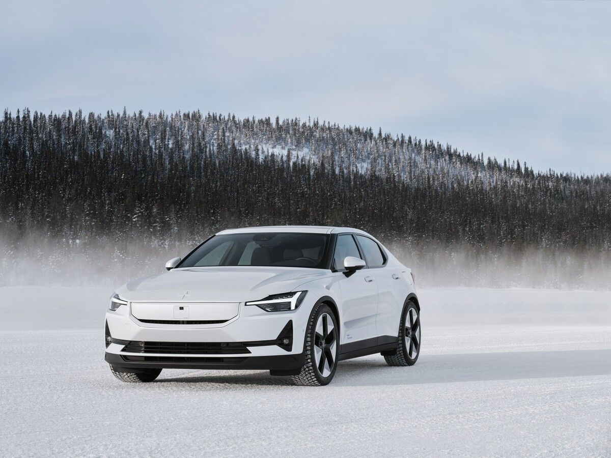 Polestar 2: Mittlerweile ist der Schwede entweder heck- oder allradgetrieben. 272 bis 476 PS. Reichweite: bis 655 Kilometer. Preis: ab 48.790 Euro.