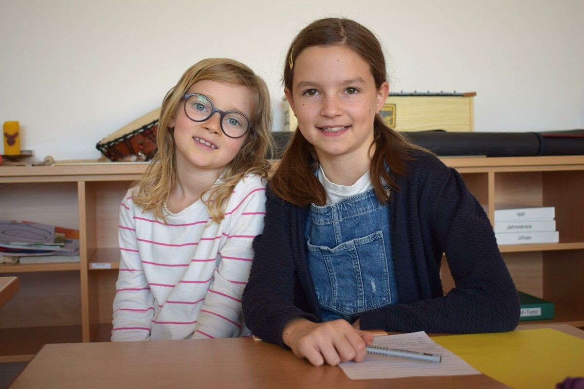 Schülerinnen und Schüler finden während der Lesewoche in Lingenau zusammen, um die Freude am gemeinsamen Lesen zu entdecken. ME (2)