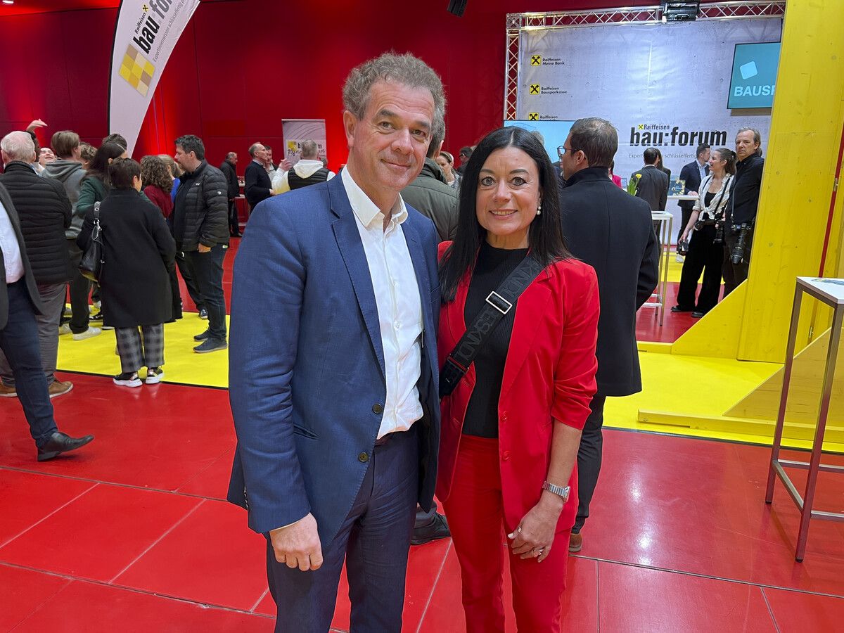 WK-Dir. Christoph Jenny und Elke Böhler waren unter den Gästen.