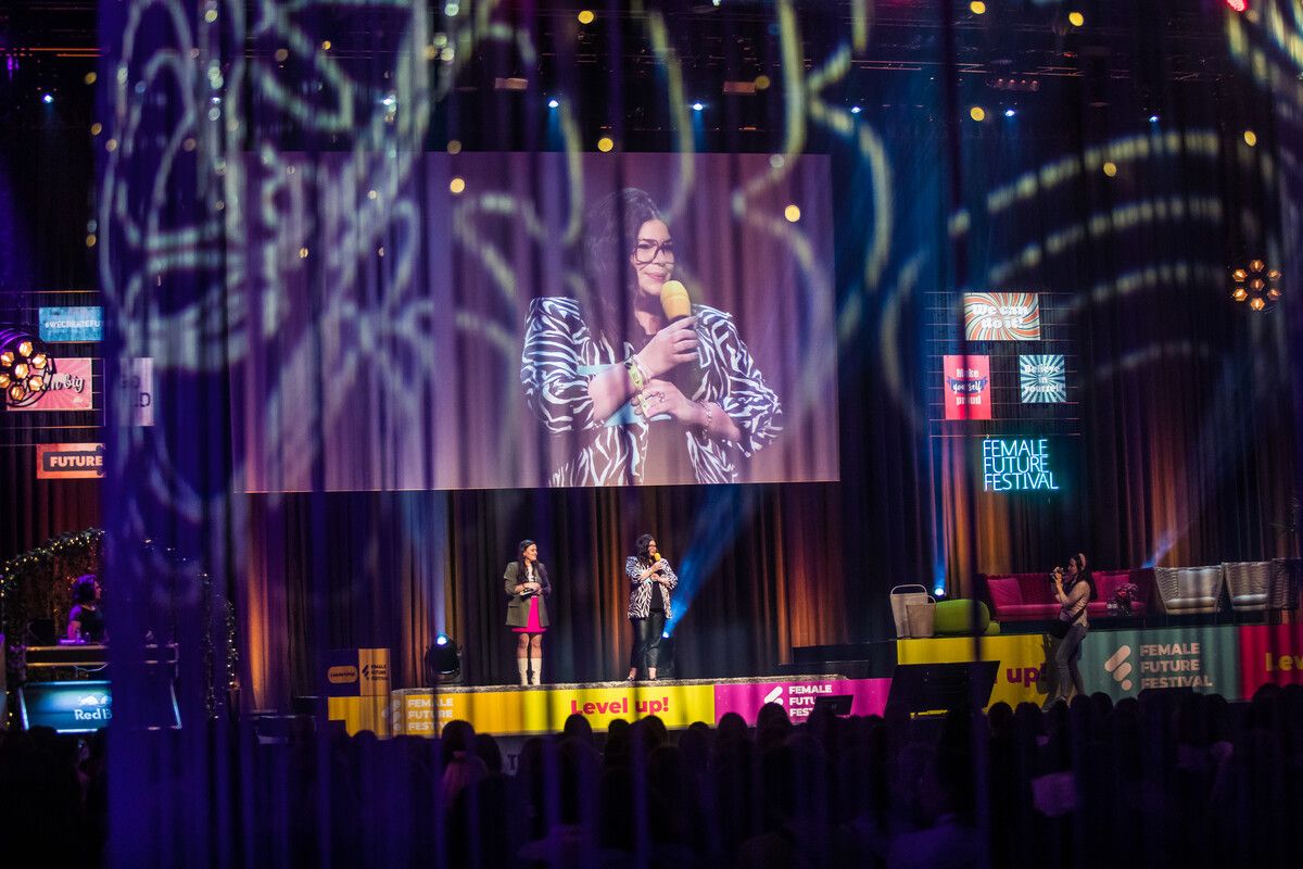 Zum Female Future Festival kommen rund 1000 Teilnehmer:innen. vn