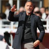 Hütter siegt im  Verfolgerduell