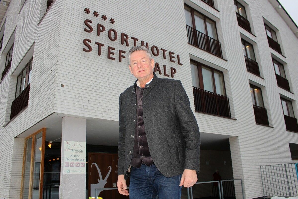 Anton Egger ist neuer Direktor des Warther Hotels Steffisalp.STP