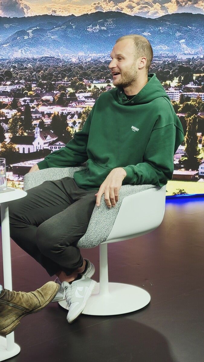 Austria-Kapitän Matthias Maak zu Gast im Studio.Flax