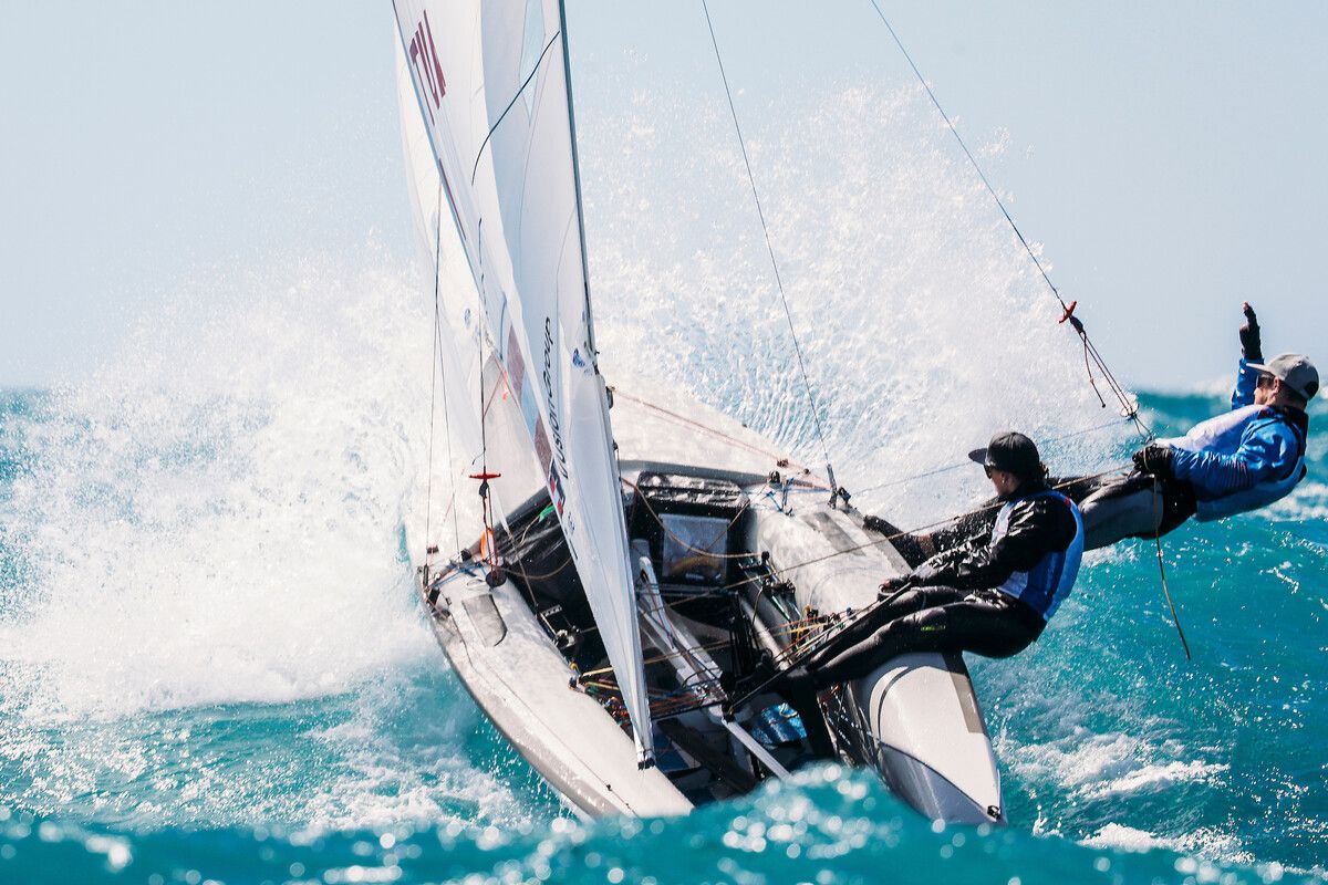 Bei starkem Seegang hatten Vadlau und Mähr alles im Griff. Sailing Energy/PSM